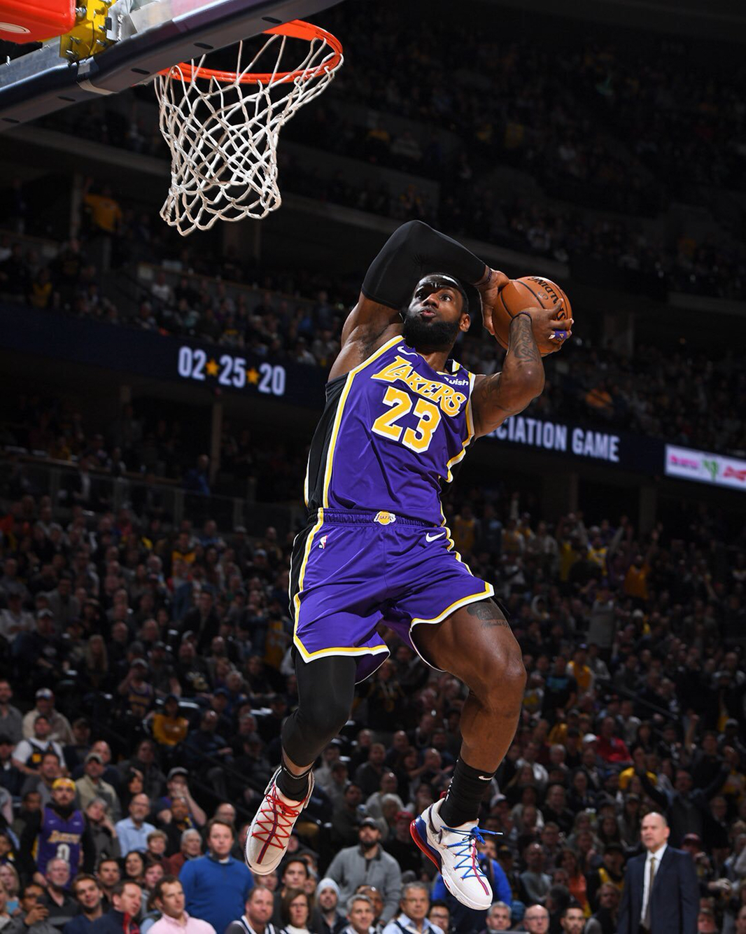 他的稳定发 他的稳定发